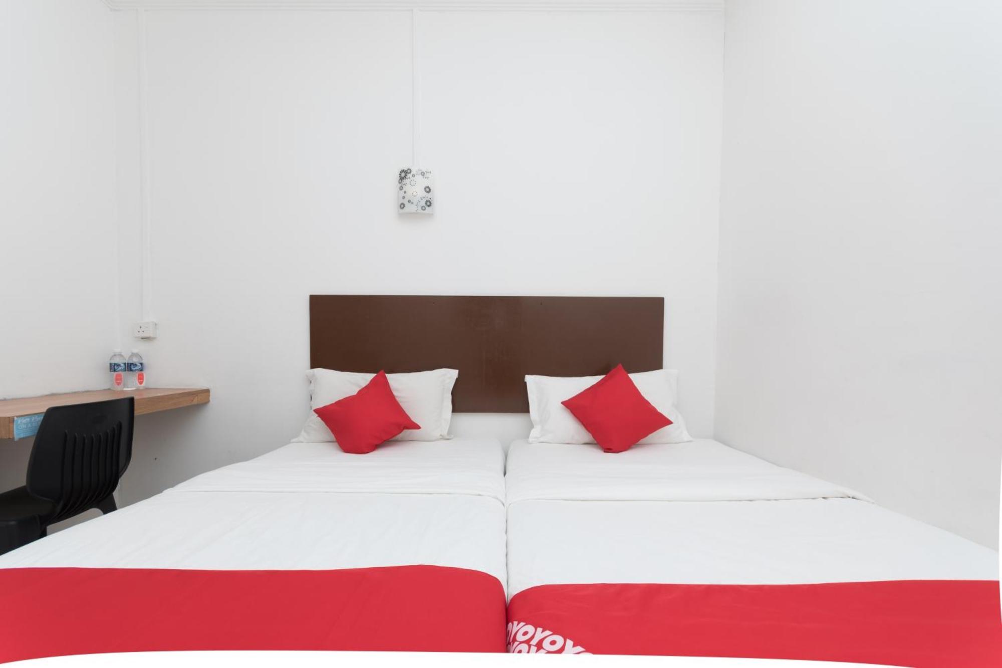 Super Oyo 218 Storytel Hotel Kota Kinabalu Buitenkant foto